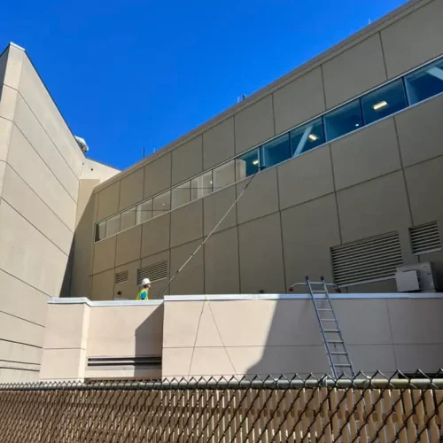 Commercial-Window-Cleaning-IMG-1